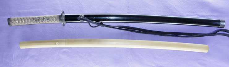 katana (orikaeshi mei) [izumi_no_kami kunisada] (2 generation) (inoue sinkai) (sintou saijou-saku) (wazamono) Picture of SAYA