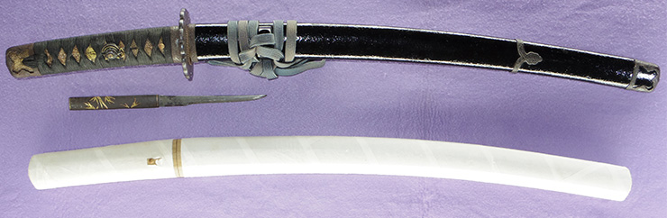 wakizashi [bizen osafune yokoyama kaganosuke fujiwara sukenaga tomonari 56dai mago] (1 generation) (sinsintou jou-saku)    [(kikumon)bizen osafune_ju ] Picture of SAYA